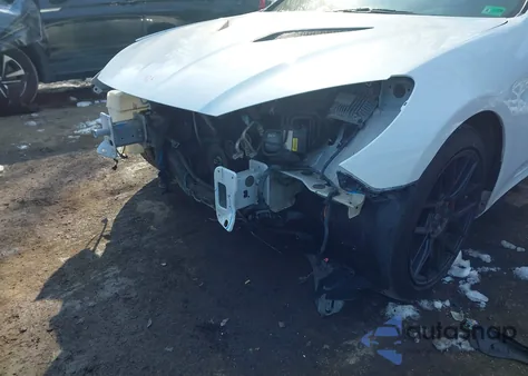 2015 Hyundai Genesis 3.8 R-Spec from USA, damaged, VIN KMHHU6KJ6FU128109